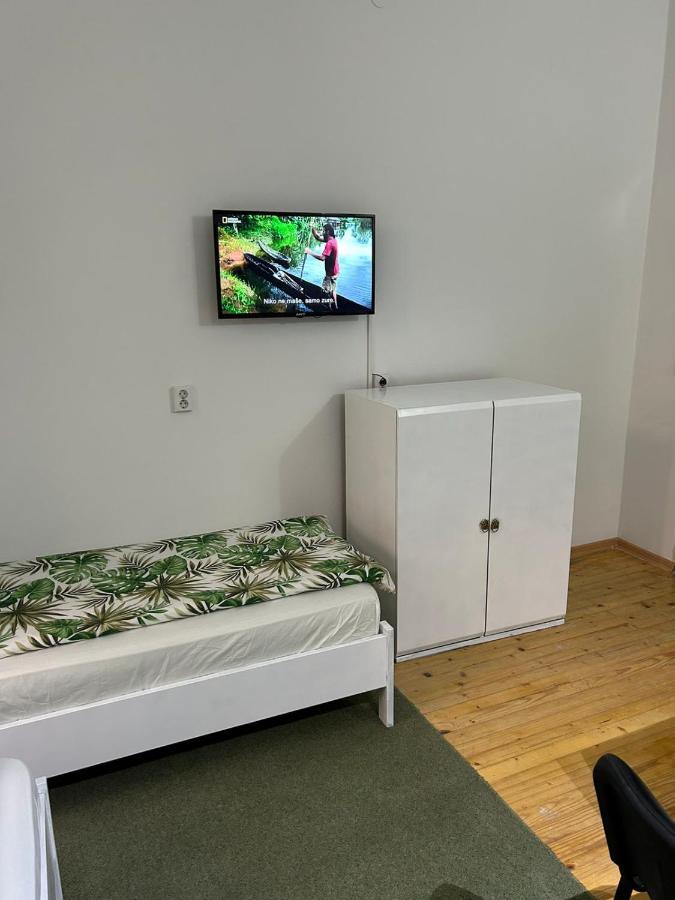 Guesthouse Hurma Rooms SJJ Pokoj fotografie
